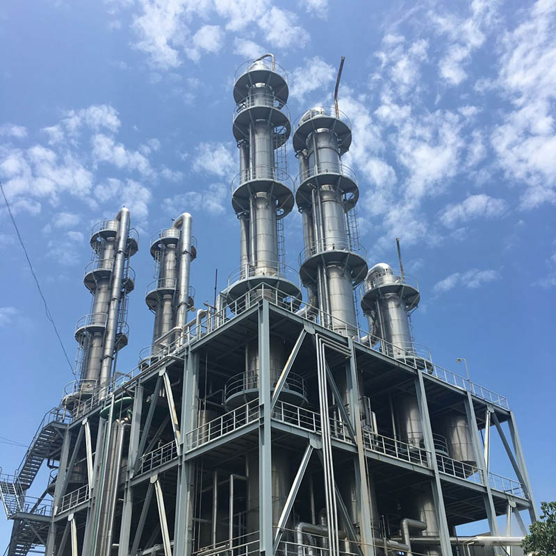 Function of Industrial Distillation Columns Or Towers